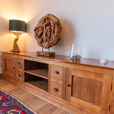 Farm Olive, Casa Alfarrobeira