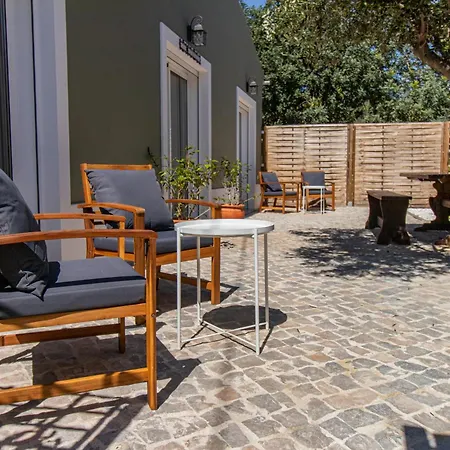 Farm Olive, Casa Alfarrobeira * Moncarapacho